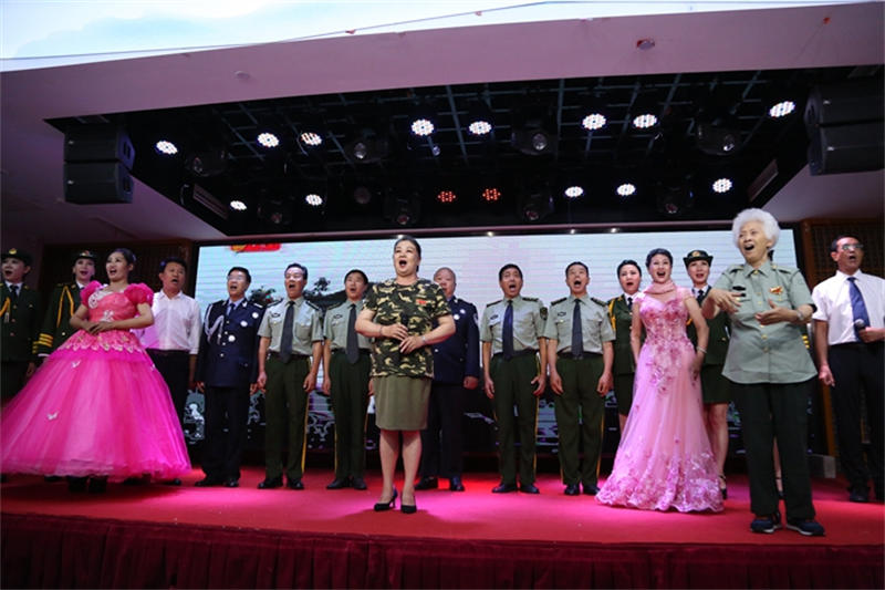 64c2166a81d07.jpg 刘大合唱.jpg