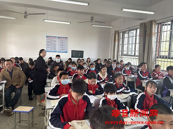 02.jpg 02.jpg