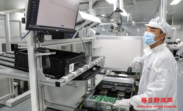 向“新”向“质”——雄安新区新兴产业加速