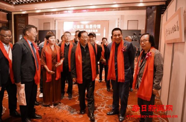 太空搭载书画作品展暨中联国兴浙江创作研究