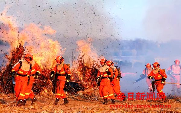 去33333333333.jpg 去33333333333.jpg