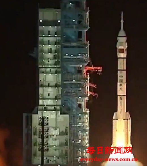 温暖中国 | 每一个奋斗的你都是中国的底