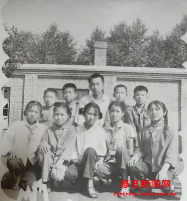 03.jpg 03.jpg