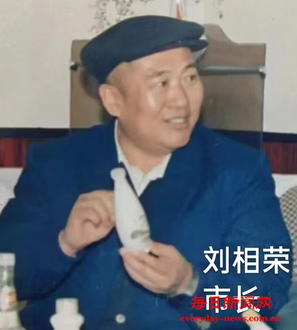 03.jpg