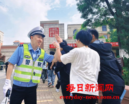 案44444444444444.png