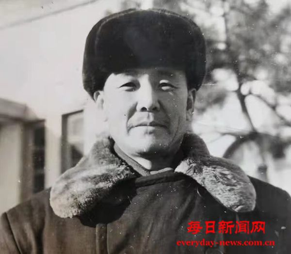 005.jpg 005.jpg