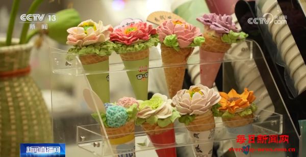 公园夜游、草原观影……暑期游“点燃”文旅