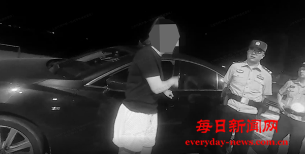 1.png 1.png