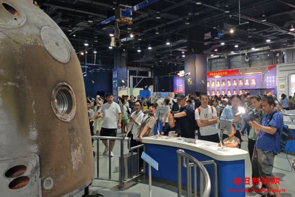 暑期接待游客超3000万人次 “科技馆热