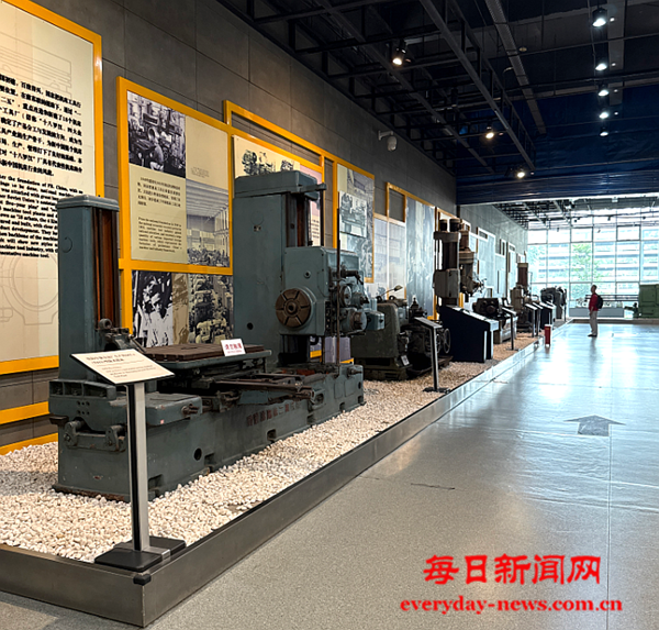 去4444444444.png 去4444444444.png